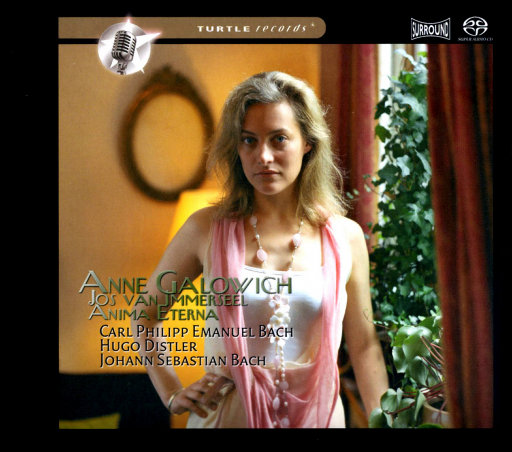 嫲嫲让我脱了内裤C她
